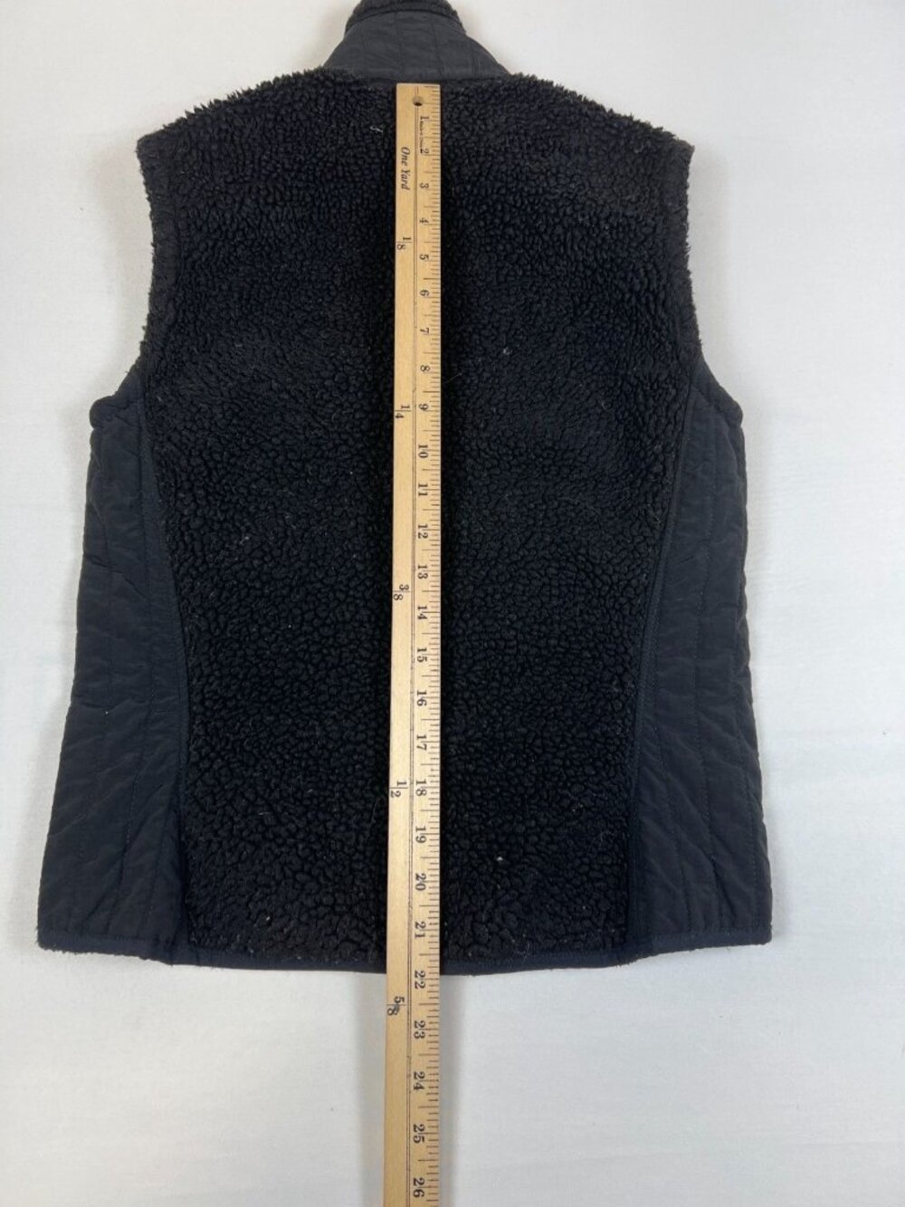 Patagonia Women S Black Mixed Guide Pile Fleece Quilted Hybrid Full Zip Vest - Picture 7 of 8